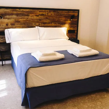 Ξενοδοχείο με διαμερίσματα Posidonia 3*