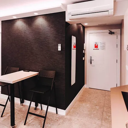 Posidonia Ξενοδοχείο με διαμερίσματα