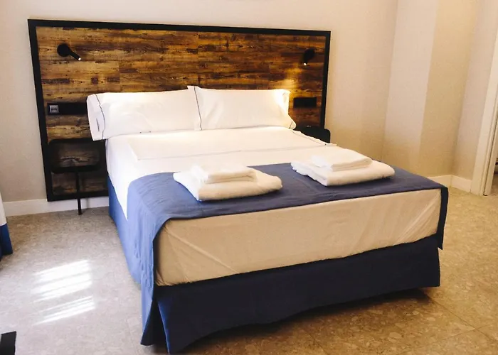 شقة فندقية Posidonia 3*